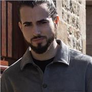 Desarrollador web con PHP, JS, HTML Css y frameworks.